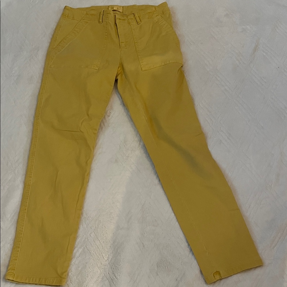Lou & Grey women’s Khaki Chinos